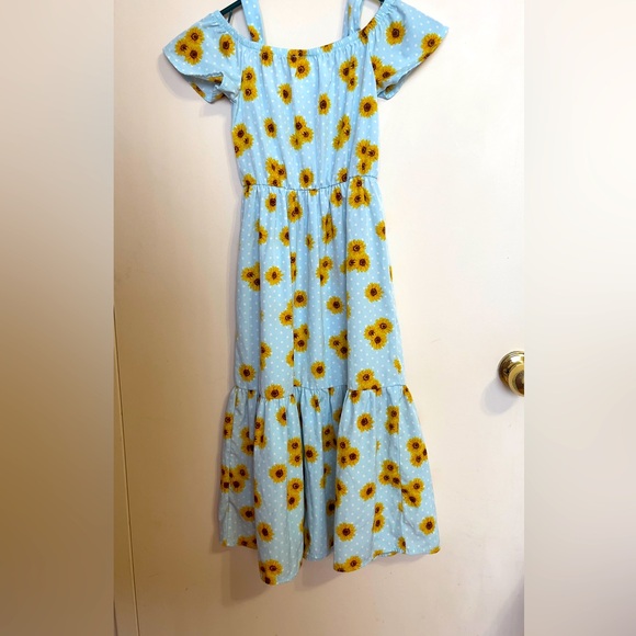 Girl's dress, floral print, size 7/7 - Picture 4 of 6